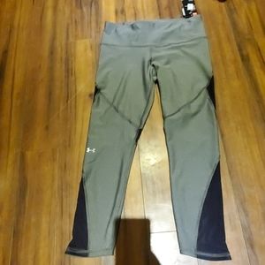 BNWT womens Under Armour Size Large Workout Pant